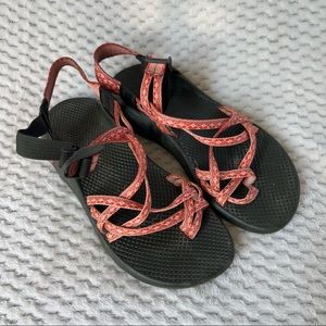 Chaco Size 9